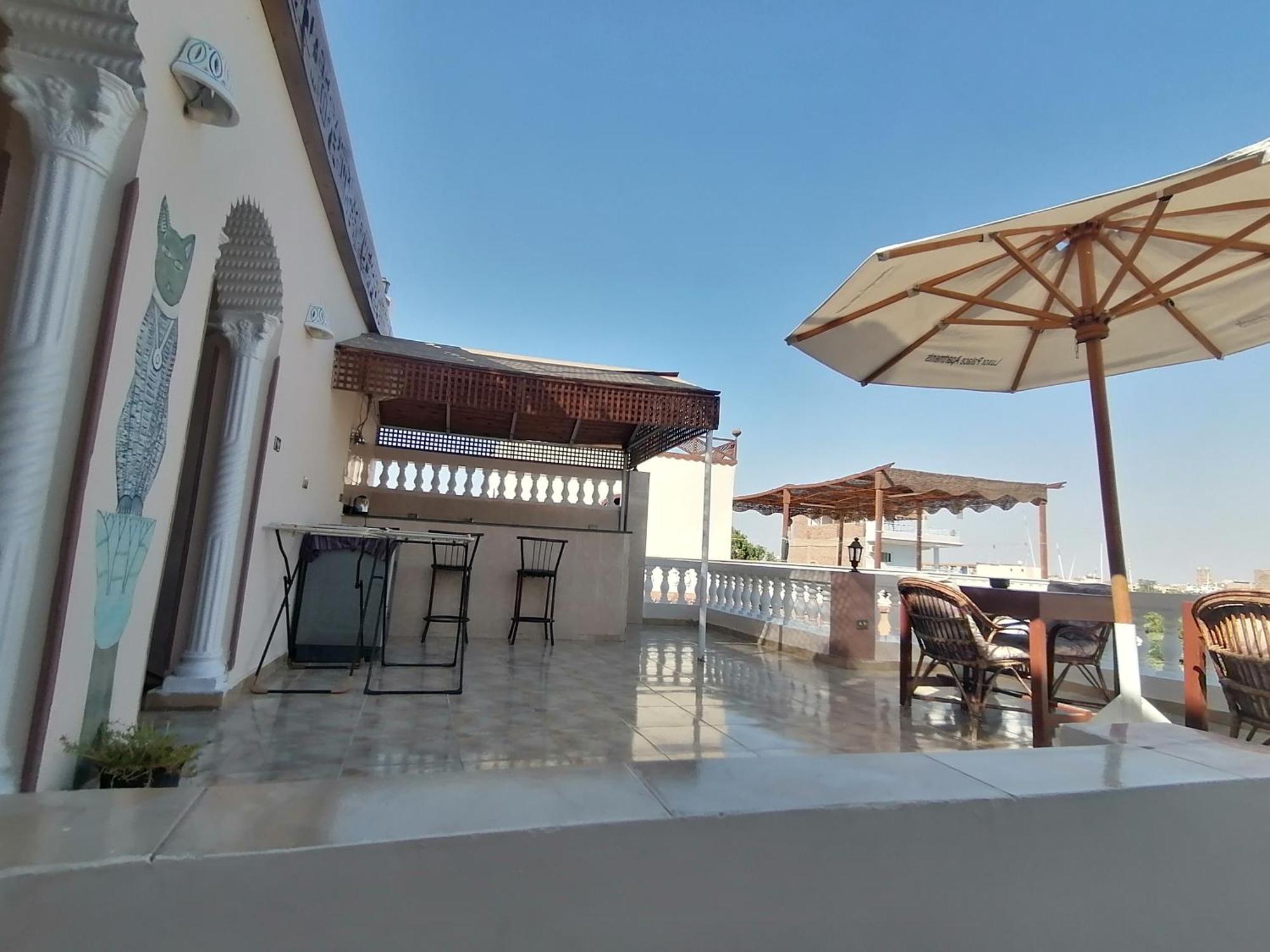 Palace Luxor