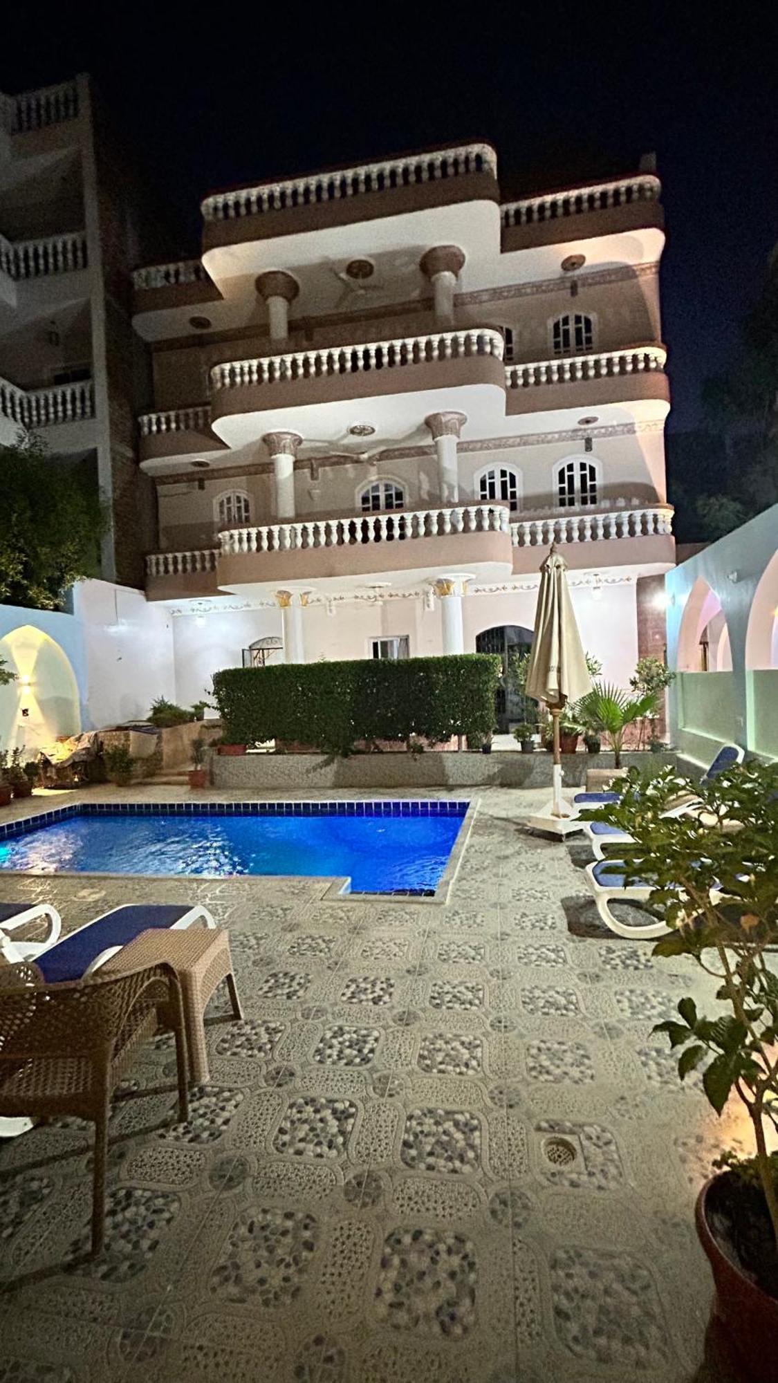 Palace Luxor